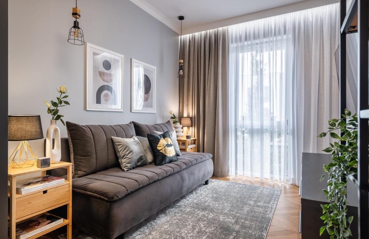 Apartmenteight By Rentoom Торунь Екстер'єр фото